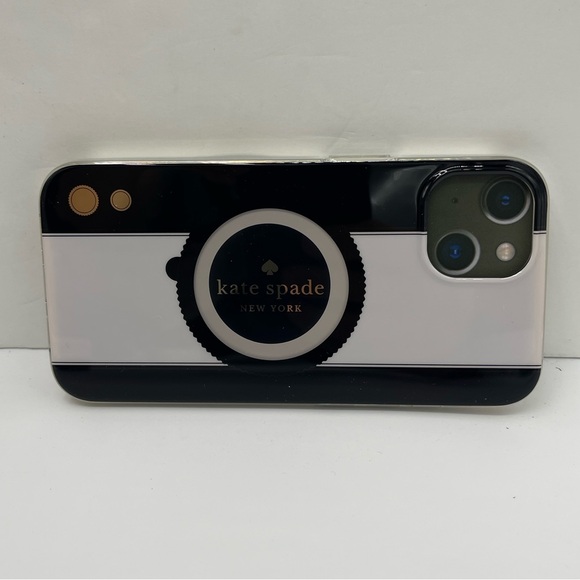 Kate Spade Phone Case for iPhone 13
NWT - Picture 8 of 16